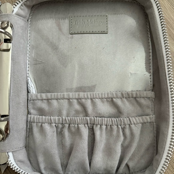 Trish Mcevoy so pretty makeup planner - Picture 6 of 12